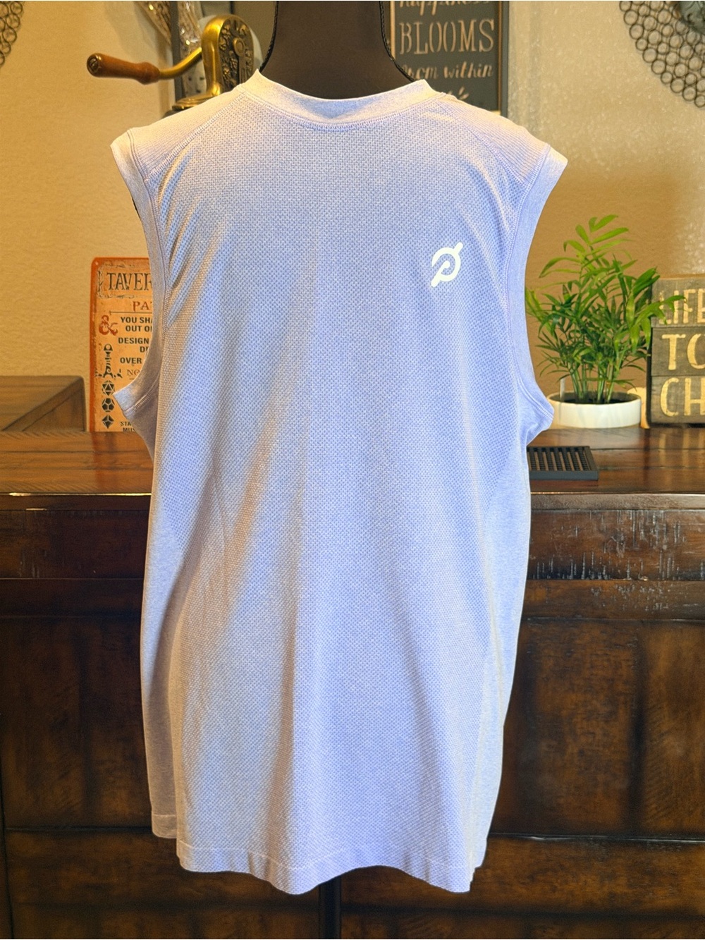 Peloton Men's Sleeveless Training Tank In Periwinkle Blue - Picture 2 of 10